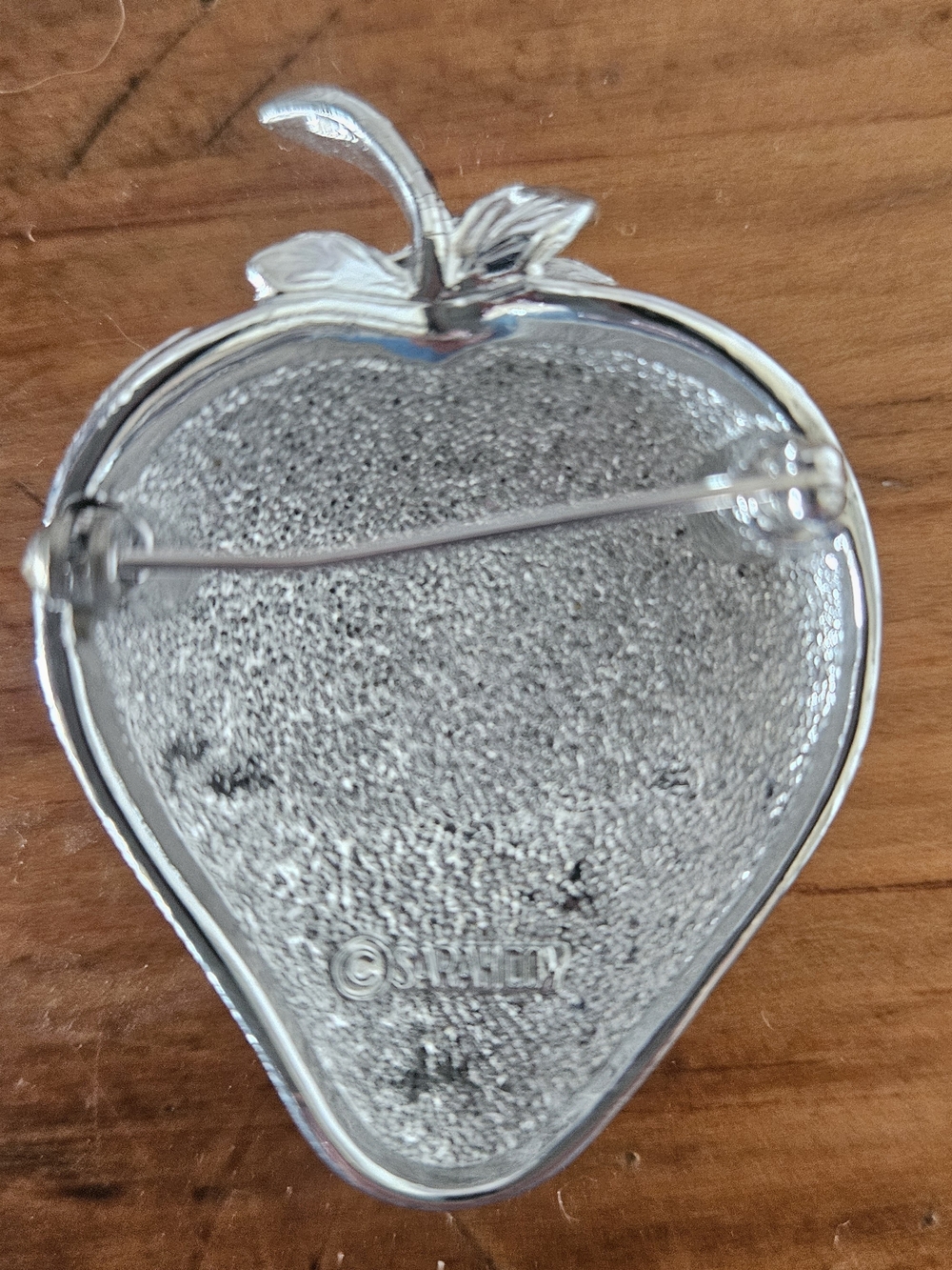Sarah Coventry Silver Strawberry Brooch and Earrings Set - Picture 2 of 2